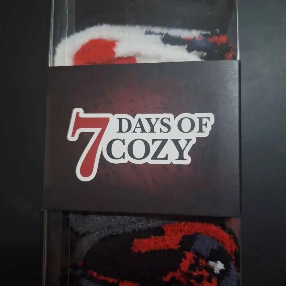 Marvel Deadpool 7 Days of Cozy Crew Socks Men's Adult Size 6-12 7 Pair Pack